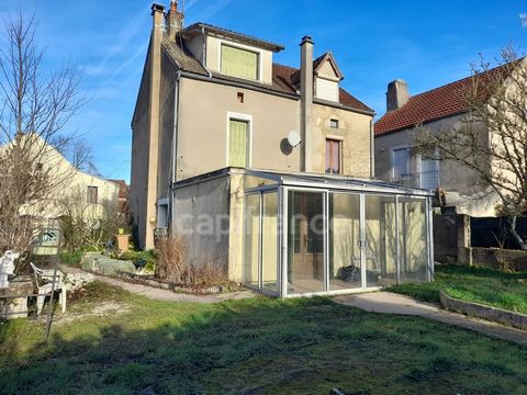 Dpt Yonne (89), à vendre L'ISLE SUR SEREIN maison de 75 m² - 2 chambres - Terrain de 592,00 m² - garage