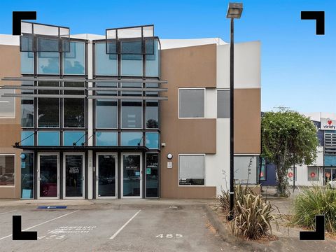 POINT OF INTEREST: Situated in the highly coveted Port.IT estate in Port Melbourne, this 199m2* office space on the first floor provides an ideal turn-key solution for office occupiers seeking a prime location. Triple fronting, allowing for maximum n...