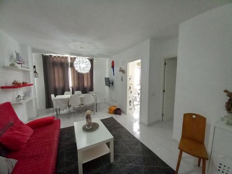 Central position, near the central square of the town, just 200 meters from the beach and the pier, surrounded by shops, restaurants and bars, 100 m from the Taxi stop and 150 from the bus stop. The apartment is located on the second floor and has tw...