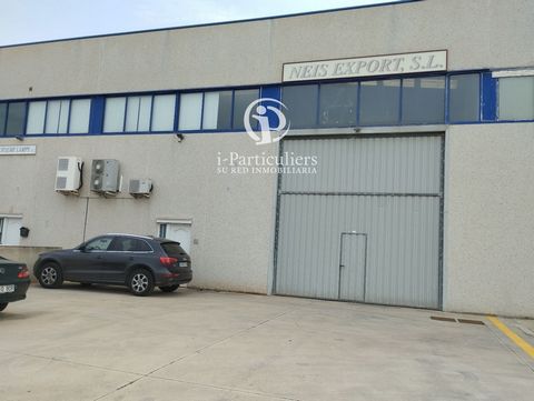 Industrial Warehouse for sale in El Puig, with 731 m2, 2 Washroom, with 1 Offices, Locker rooms, Loading Dock and Cover. Features: - Alarm