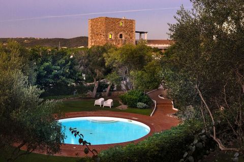 The holiday residence Il Giardino degli Oleandri is located in the heart of the exclusive Costa Smeralda, not far from the most beautiful beaches in the area. It is only 3 km to the center of Porto Cervo, a destination known for its exclusive boutiqu...