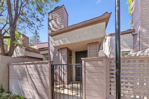 Welcome to picturesque Hidden Canyon, where you'll find this immaculate 2 bedroom, 2.5 bath, move-in ready townhome. It's nestled in a prime location up the hill with no front facing neighbors and conveniently close to the pool (but away enough to be...