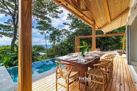 Tropical Rest House: Ein Paradies mit Meerblick Dieses wunderschöne Anwesen am Strand bietet die Ruhe, die Sie für Ruhe in einem tropischen Paradies inmitten üppiger Natur an der Pazifikküste von Costa Rica suchen. Dieses Haus ist komplett mit sorgfä...