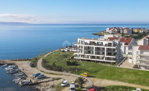 Location: Zadarska županija, Povljana, Povljana. THE ISLAND OF PAG, POVLJANA - Luxury two-room apartment first row to the sea Unique opportunity! The facility is located first row to the sea near the beach. Modern new construction, top quality. On th...