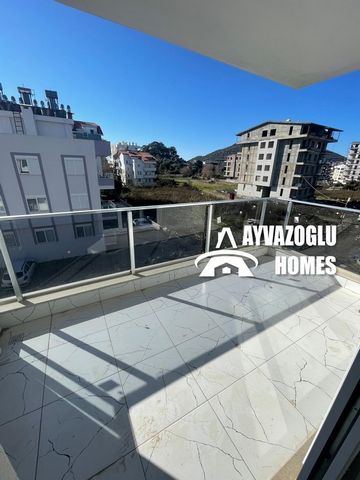 A 1+1 apartment in Gazipaşa with an area of ​​45 sq.m. is for sale. The apartment layout includes a living room combined with a kitchen, 1 bedroom, 1 bathroom, 1 balcony. The apartment has been renovated with high-quality materials, the kitchen has a...