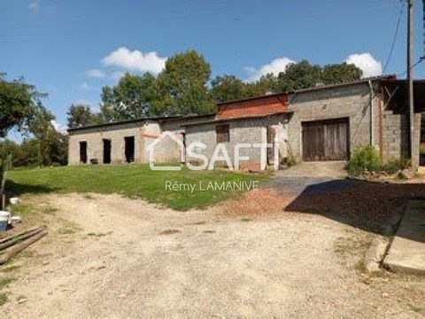 Située dans la charmante ville de Manciet (32370), cette maison bénéficie d'un environnement calme et familial, idéal pour les résidents à la recherche de tranquillité. Proche des commerces locaux et des écoles, elle offre une qualité de vie agréable...