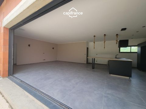 A VENDRE - villa T7 de plain pied, 184m² habitables, à terminer - RT 2012 - terrain 1102m² - jardin et terrasse SUD - sous sol 270m² - garage 55m² - MARGON (34)