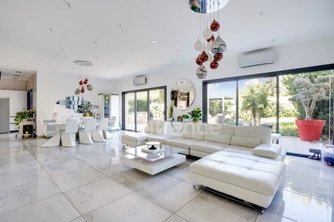 Maison à vendre 9 pièces ARGENTEUIL (95)