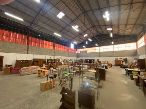 Dépôt de 720m2 sur un terrain de 1120m2