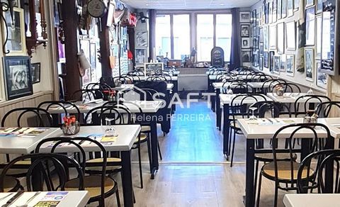 Restaurant-bar, murs et habitation, au centre-ville