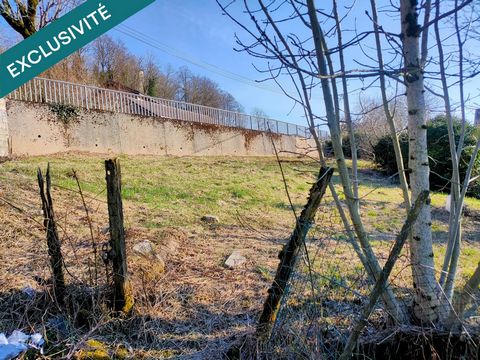 terrain constructible sur les hauteurs de SALINS LES BAINS ( JURA)