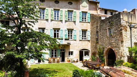 Magnifique demeure avec jardin au coeur de Saint-Antonin-Noble-Val
