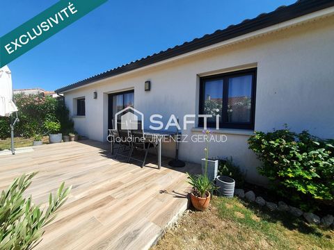 Le confort contemporain : découvrez cette maison de plain-pied alliant calme, fonctionnalité et prestations de qualité.