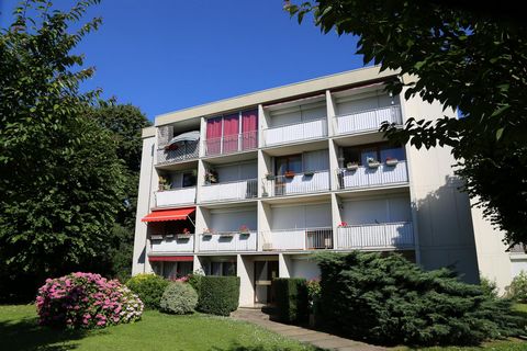 Beau 3 pièces de 63 m² + balcon , cave et parking privé