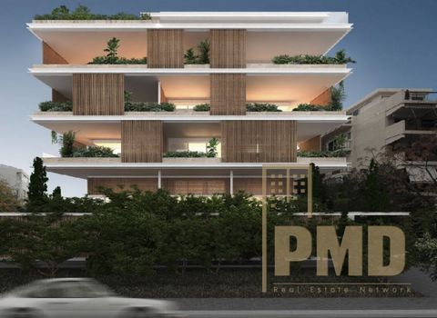 Glyfada (Center), apartment of 150 sq.m., occupies the wholde 2nd floor, 3 bedrooms (all master with en-suite bathrooms), 4 bathrooms, open plan consisting of kitchen, lounge, energy efficient fireplace, dining area and verandas. Light filled, high e...