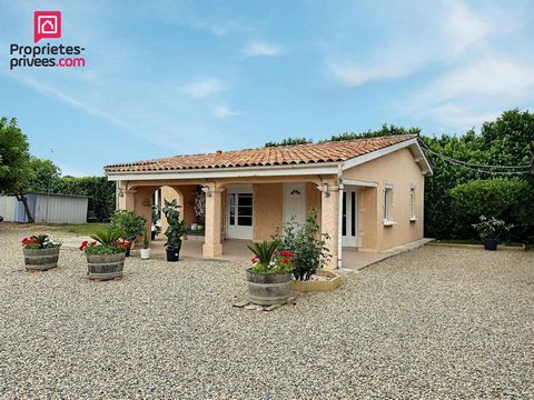 Near La Réole, in a quiet, private setting, close to amenities and the A62 motorway. Nicolas Faisy offers this 78sqm house on a 2600sqm plot. It features a large living/dining room with an open, fully equipped kitchen. A hallway with a closet leads t...