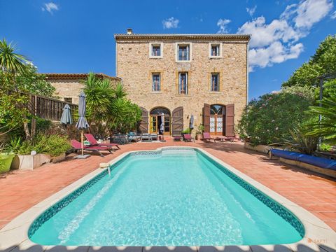 34320 NEFFIES MAISON DE MAITRE DIVISIBLE EN 3 APPARTEMENTS OU MAISON D'HOTES