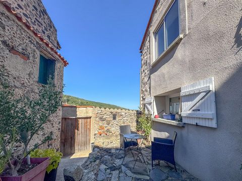 MAISON DE VILLAGE 68m2 avec TERRASSE