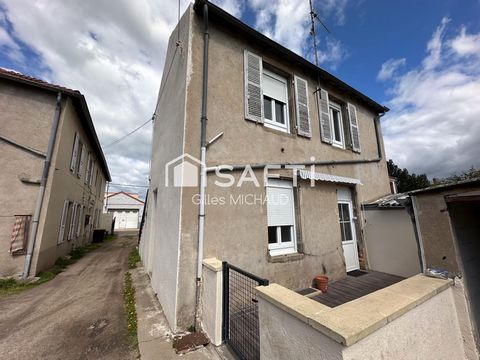 Proche centre Immeuble 8 appartements + 7 garages
