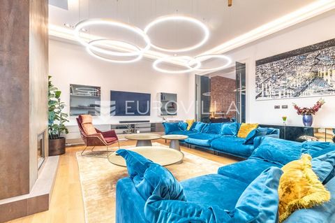 Spacious 4-Bedroom Apartment in the Heart of Zagreb - Fully Furnished & Move-In ReadyLocated in the peaceful and prestigious Dalmatinska Street, this elegant 180 m² four-bedroom apartment is situated on the first floor of anexceptionally well-built, ...