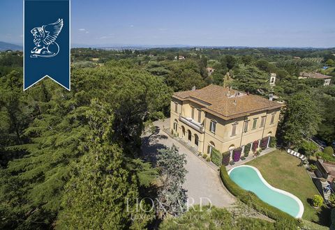 This lovely 19th-century luxury villa for sale is situated in Pisa, a few steps away from the world-renowned historical centre. Moreover, this estate is currently in outstanding conditions, sprawls over approximately 850 m² in addition to multiple an...