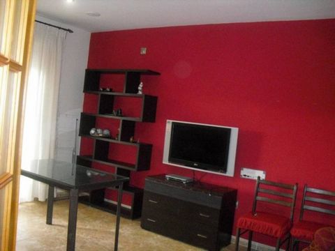 Surface 80 m², 2 bedrooms (1 double, 1 single), 1 bathroom, kitchen, washroom, dining room, floor, elevator, cupboards, heating, furniture, answering device, year of construction, water, electricity, exterior carpentry, interior carpentry, air-condit...