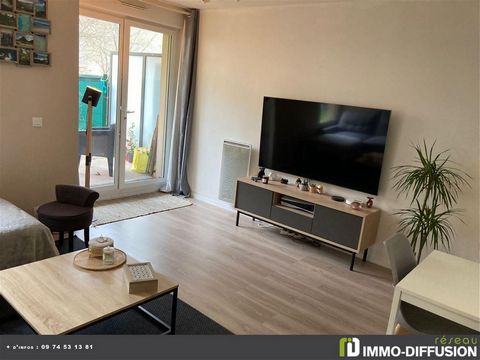 Mandate N°FRP154393 : GROUCHY, Apart. 2 Rooms approximately 43 m2 including 2 room(s) - 1 bed-rooms - Site : 30 m2, Sight : Garden. Built in 2011 - Equipement annex : Garden, Terrace, parking, digicode, double vitrage, ascenseur, - chauffage : electr...