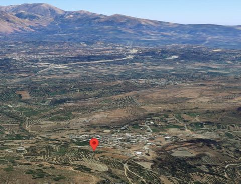 Grond te koop in Patsideros, Kreta. Het perceel van 450 m². met een fantastisch uitzicht op de berg Diktis, dicht bij de nieuwe internationale luchthaven van Heraklion in de vlakte van Kasteli. Prijs 50.000 euro.