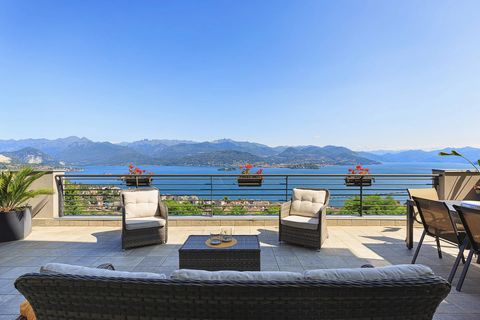 In Stresa, on the first hill, with an incomparable view of Lake Maggiore, a large flat with terrace is for sale. It is located within a small condominium of six units, only one kilometre from the centre of Stresa. The flat is divided on two levels wi...