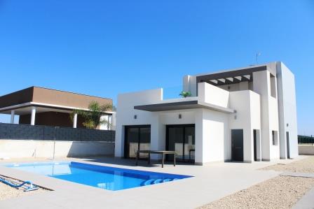 Fantastic new built Villa on a plot of 525m2 in AspeThe villa has a constructed area of 14290m2 distributed as follows Ground floor a porch of 10m2 a livingdiningkitchen of 4320m2 2 bedrooms 2 bathrooms a gallery First floor 1 bedroom en suite with b...