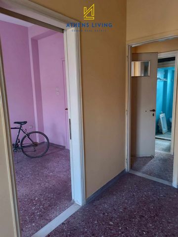PIRAEUS - HAIA SOFIA. For sale 47 sq.m. 2nd floor apartment Located in a 1970 duplex building without an elevator. It consists of a hall, a living room, a kitchen, a bedroom and a bathroom. It is bright, with a very good layout and a very good prospe...