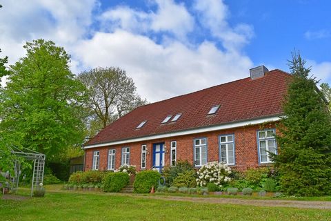 Cerchi pace e relax? Allora siete nel posto giusto in una tenuta di campagna con appartamenti ben curati alle porte della città anseatica di Wismar. La casa si trova su un terreno di 15.000 mq con giardino condominiale e padiglioni per rilassarsi. Sc...