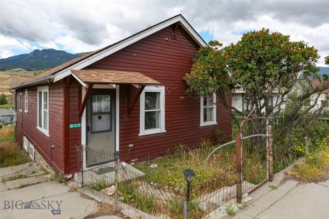 PRICE REDUCED and seller willing to look at all reasonable offers on this 2 bed, 1 bath residence above the Yellowstone River on a 12,981+/- sq. ft. lot. You're sure to love the family room's large picture windows with views into Yellowstone Natl. Pa...