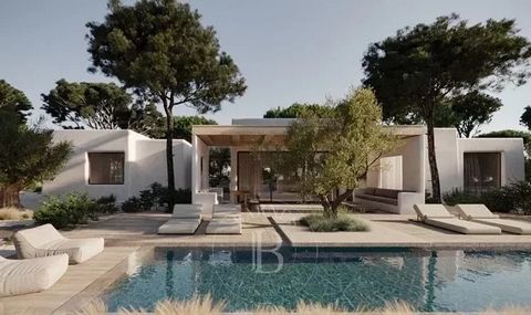 Contemporary architecture summer villa with 4 bedrooms and private pool and a 3000sqm plot. The owners of the villa will have access to professional management and will be able to enjoy all the services, facilities and amenities of the resort. Featur...