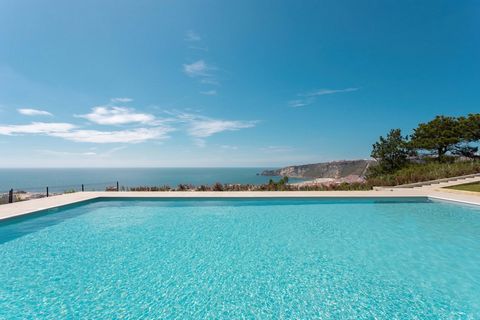 Dit moderne 1-slaapkamerappartement te koop in Nazaré ligt in een privé condominium op de bevoorrechte heuvel van Pederneira en nodigt uit om te genieten van het beste van Portugal, met ononderbroken uitzicht op zee, op korte loopafstand van het dorp...