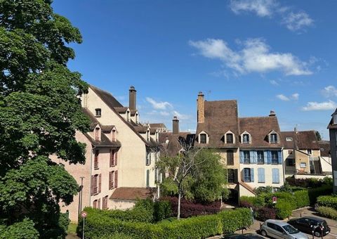 Parking + Annexe + Appartement