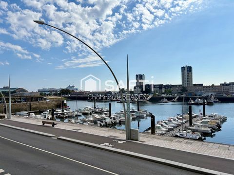 Un tableau vivant sur le port de Cherbourg
