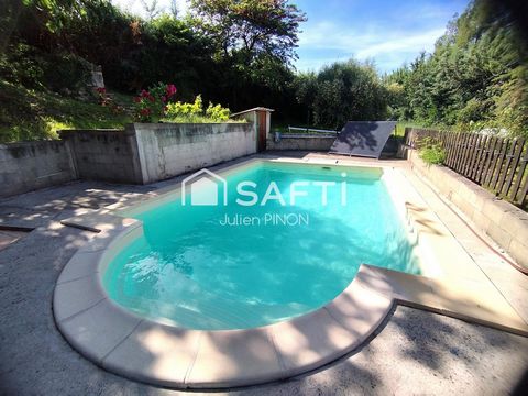 Charmante maison de plain-pied avec piscine et jardin arboré à Apt