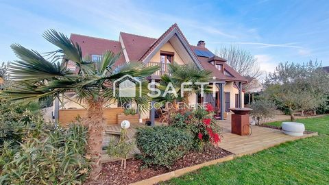 Maison individuelle 215 m2, 4/5 chambres, 1216 m2 de terrain...