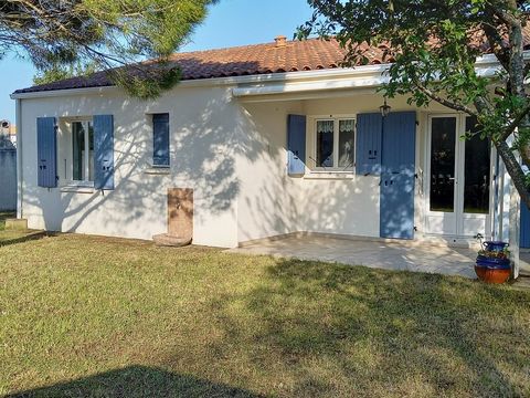 Charente-Maritime, 17, Ile d'Oléron, Maison à vendre 5 pièces LA BREE LES BAINS (17), Terrain 460 m²