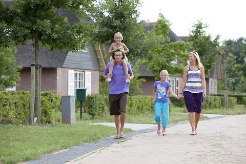 Luxury Villas in a Peaceful Estate Setting Tucked away on a scenic country estate in Appelscha, these cheerful and luxuriously furnished villas offer the perfect blend of elegance and comfort. Ideal for families or groups of 6 to 8 guests, each villa...