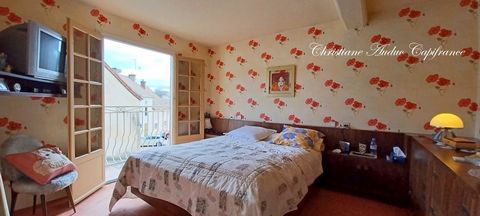 Entre Cluny et Charolles, maison de centre bourg de 153 m², avec 2 logements