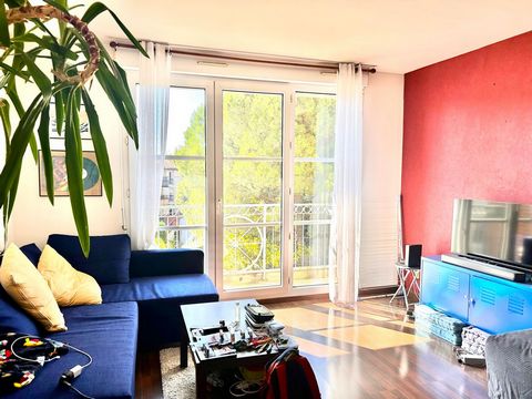 Appartement T2 terrasse et place de parking