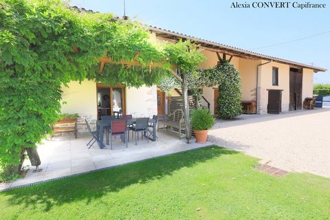 Ferme rénovée 4 chambres terrain 2220m² au charme d'Antan