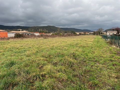 TERRAIN 5202 m2 A VENDRE A VALLON PONT D'ARC