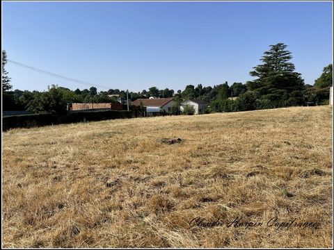 Terrain à vendre VERRUYES (79)- parcelle de 1508 m² - constructible