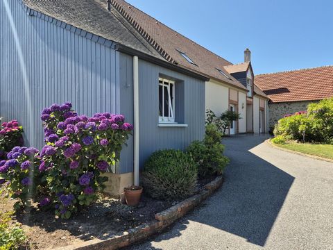 Belle maison d'architecte 220 m² sur 1ha de terrain avec box