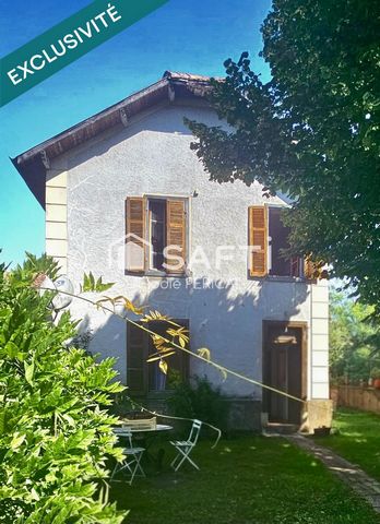 Maison ancienne + jardin bucolique à Estadens