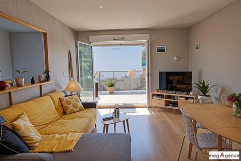 T3 avec terrasse 16 m2 et 2 stationnements - DPE C