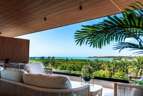 This impressive 308 m2 apartment located in the prestigious Marina Garden project offers a modern and functional layout with 2 spacious bedrooms, a versatile family room, and 3 full bathrooms. The property stands out for its spacious terrace equipped...